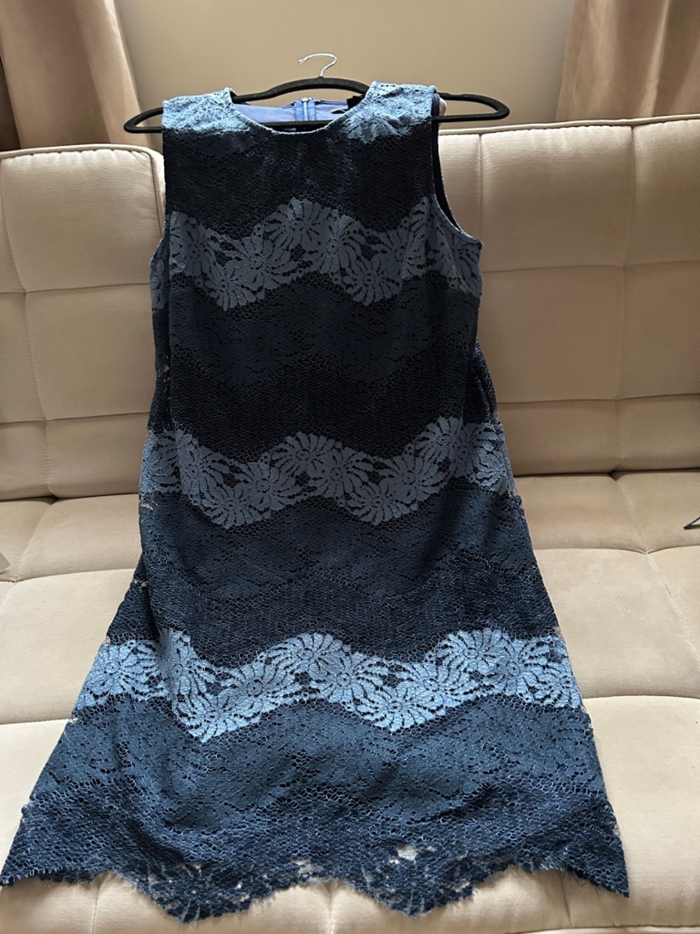 Maggy London Navy Lace Wave-Striped Sleeveless Dress